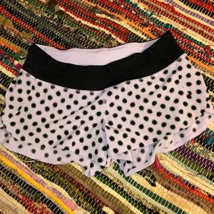 Lululemon shorts- size 6